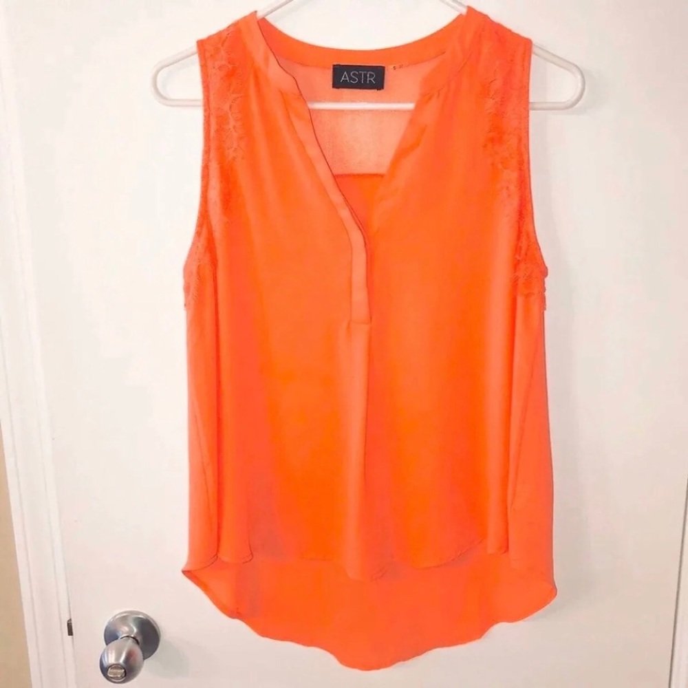 Astr The Label Lace Trim Sleeveless Coral Top Sz S
